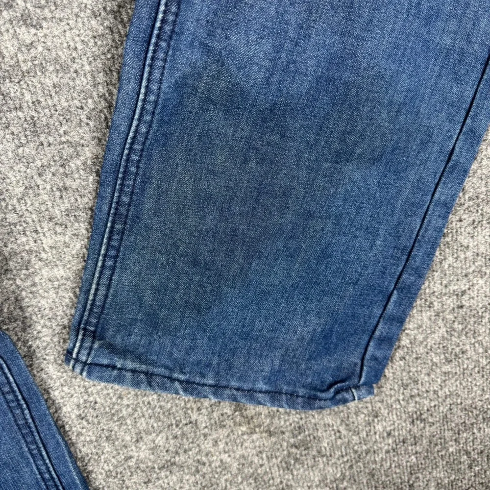 Levis Jeans Boys Size 14 Husky Blue 514 Straight Leg Medium Wash Denim Classic